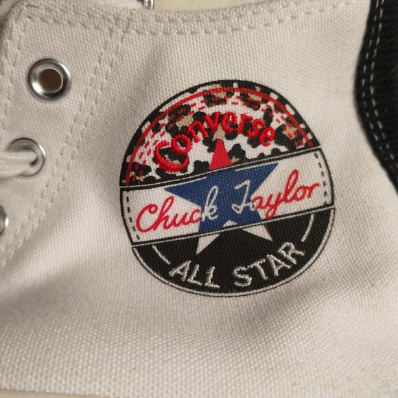NWOT Red White Chuck Taylor All Starr Converse high top sz 8 men womens sz 10 - Picture 5 of 6